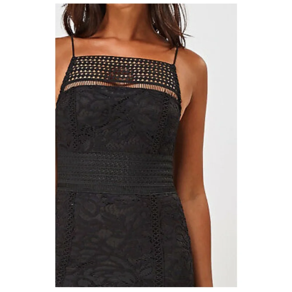 Nwt topshop little black dress lace mini high neck lace size‎ 4